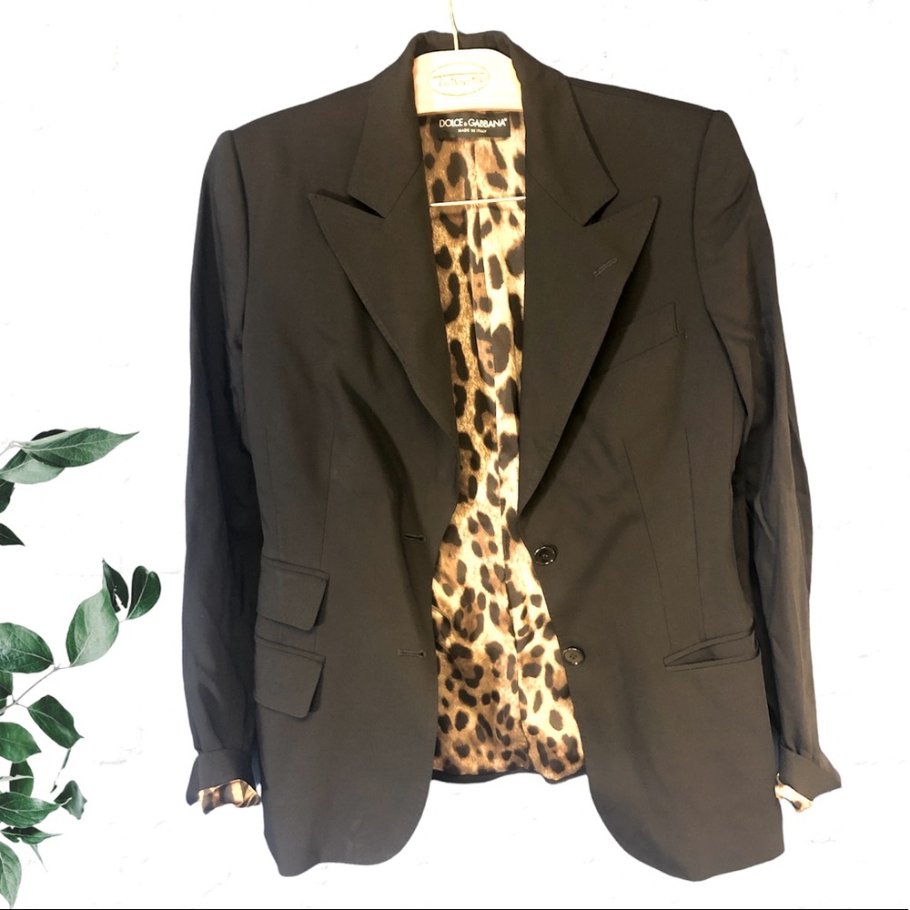 Last call! Dolce & Gabana Blazer - Repair needed